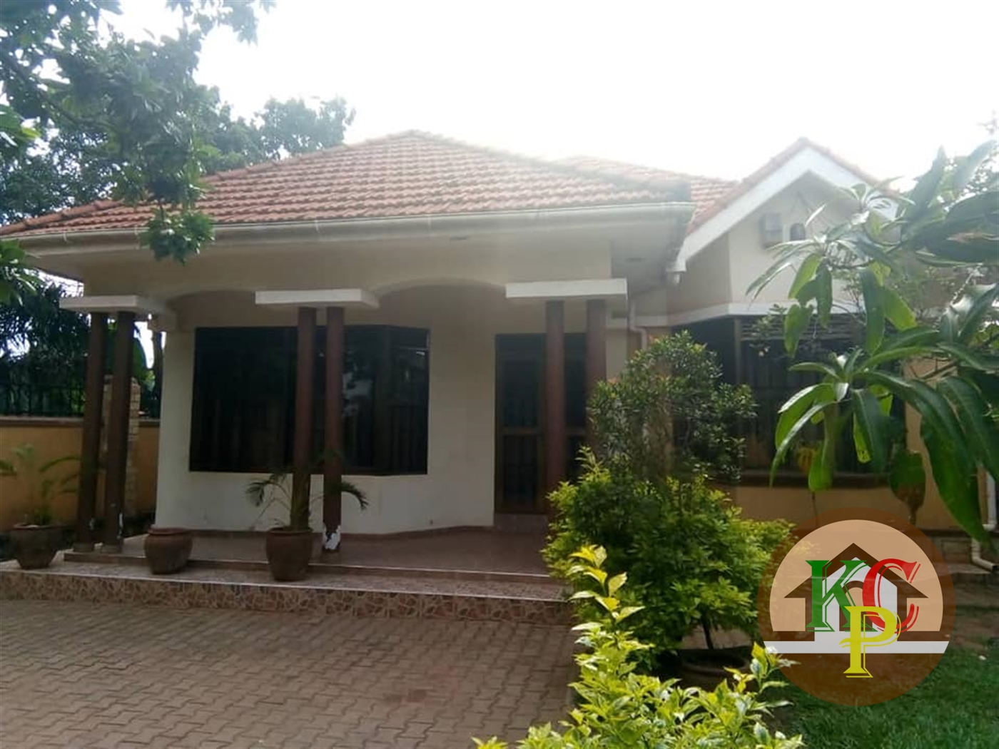 Bungalow for rent in Kira Wakiso