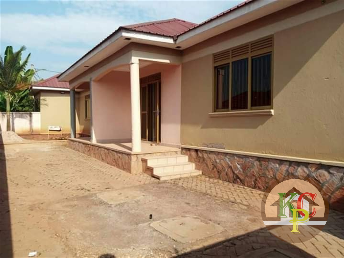 Semi Detached for rent in Kyaliwajjala Wakiso