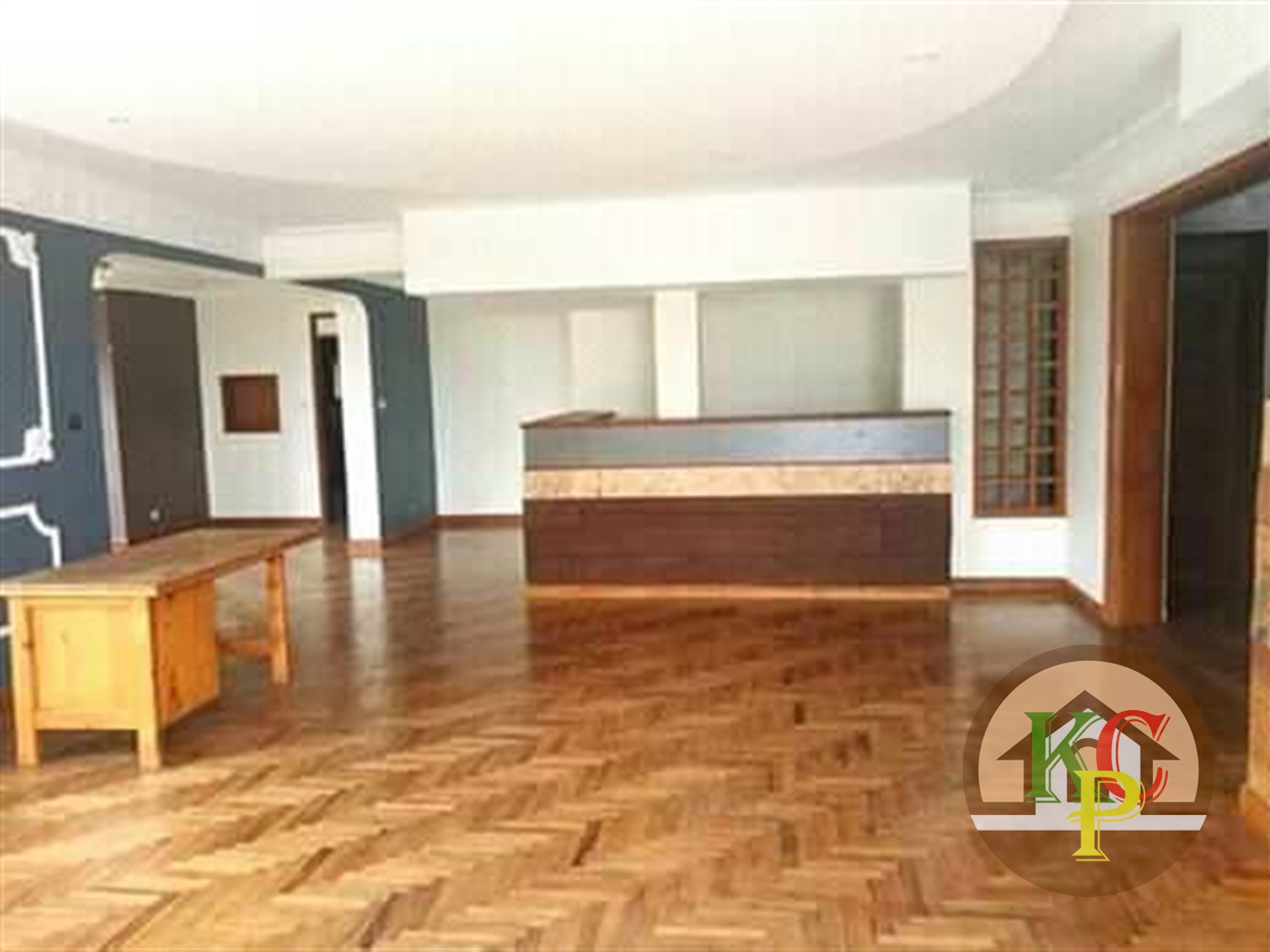 Mansion for rent in Mutungo Kampala