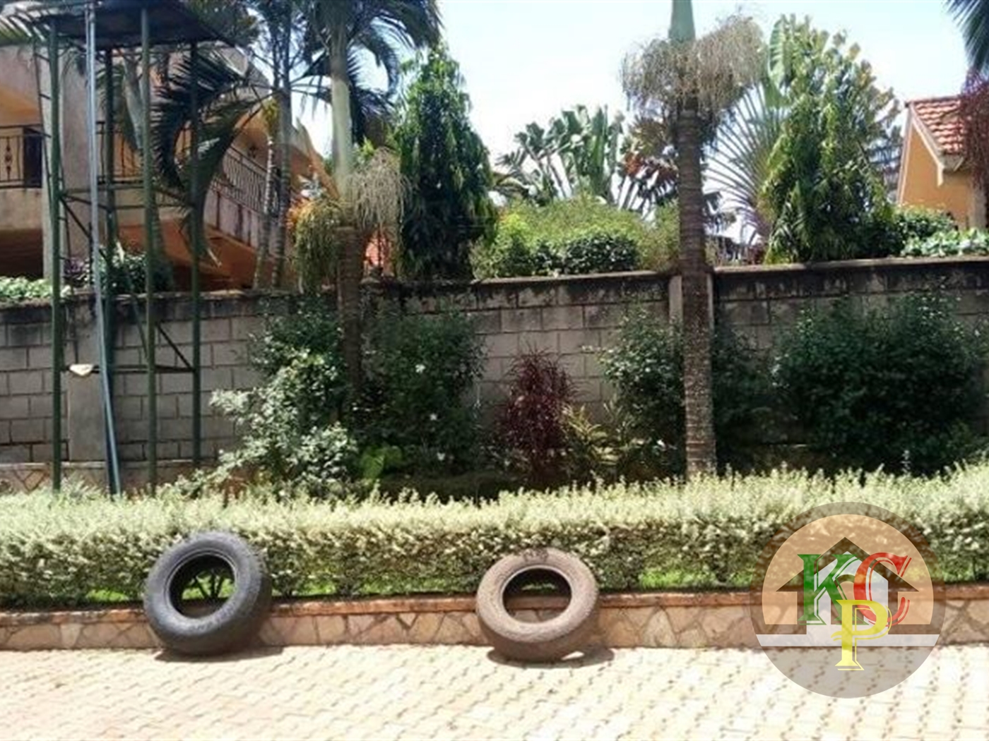 Bungalow for rent in Najjera Kampala