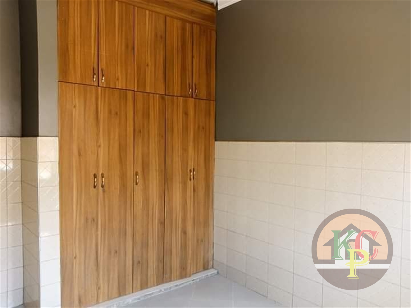 Semi Detached for rent in Kyaliwajjala Wakiso