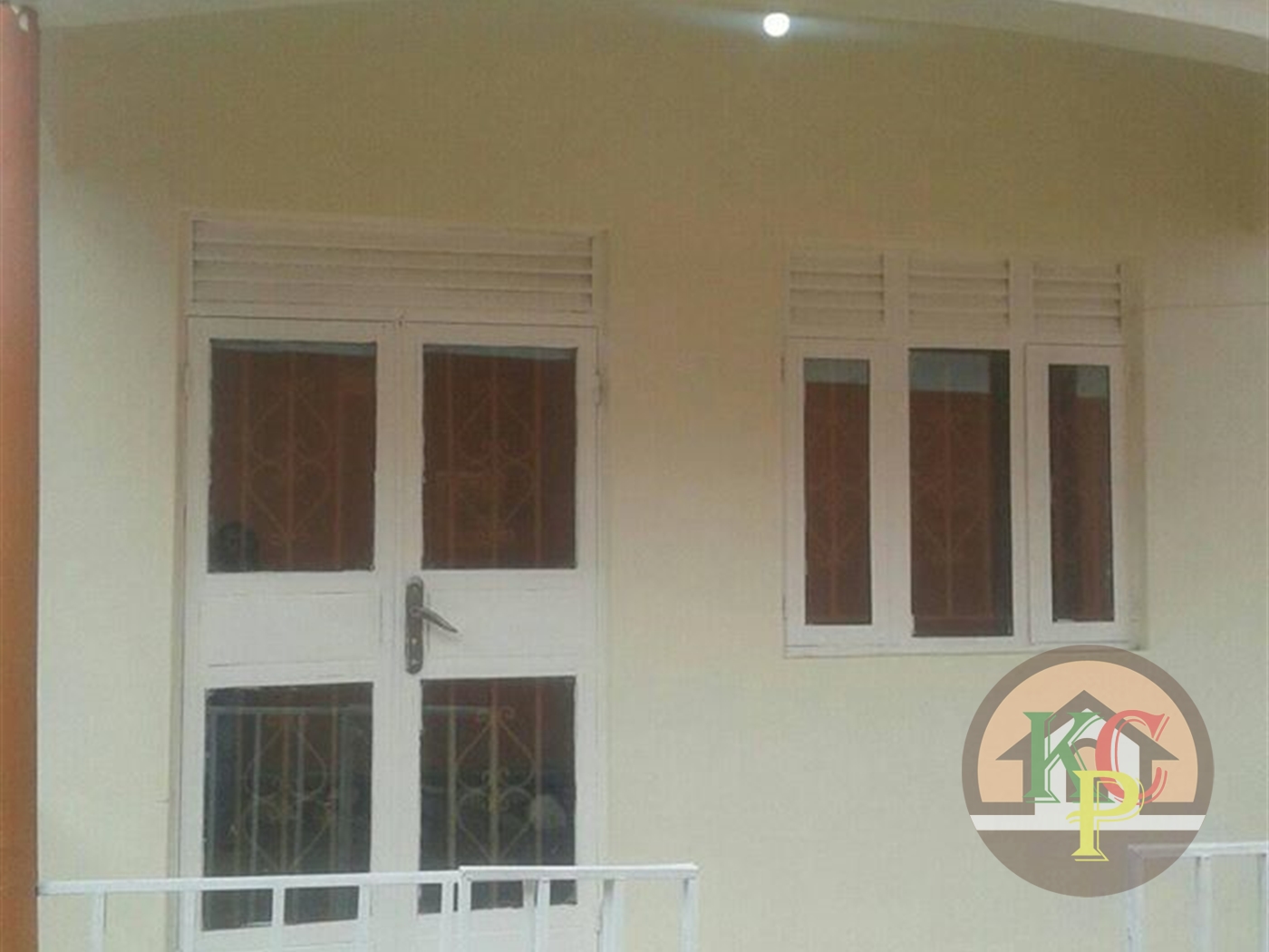 Semi Detached for rent in Kisubi Wakiso