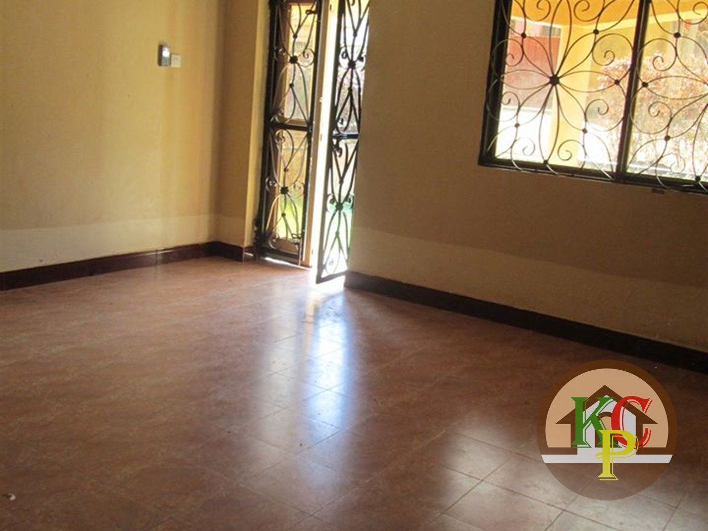 Semi Detached for rent in Bweyogerere Wakiso