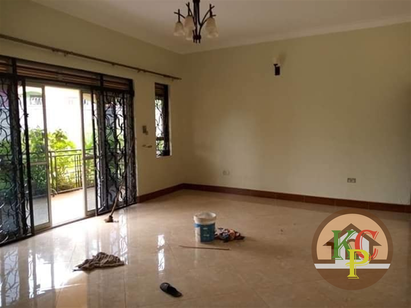 Bungalow for sale in Kyaliwajjala Wakiso