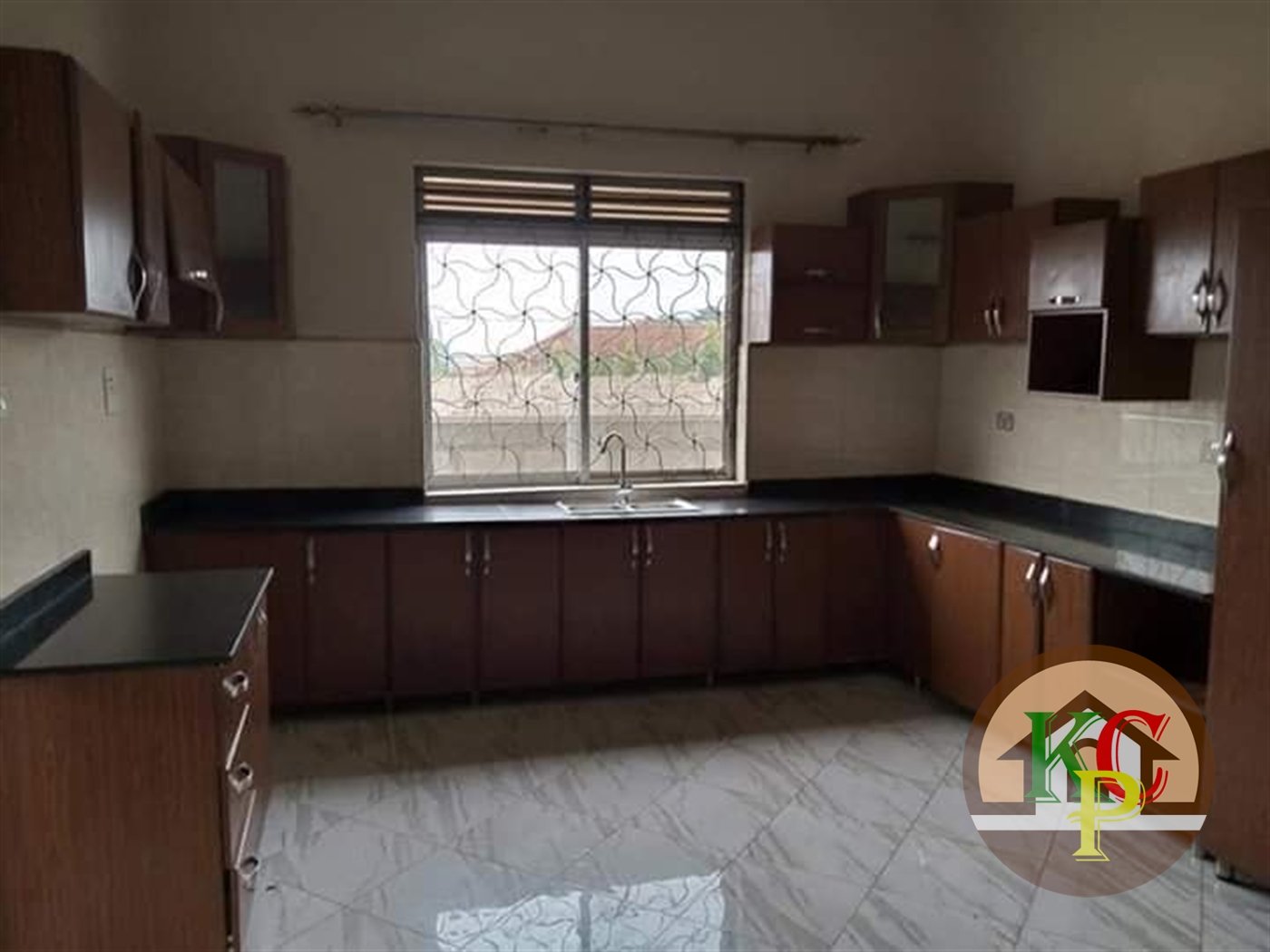 Bungalow for sale in Kyaliwajjala Wakiso