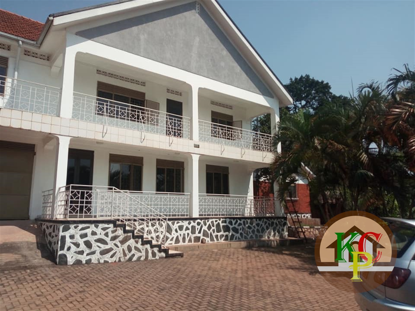 Mansion for rent in Mbuya Kampala