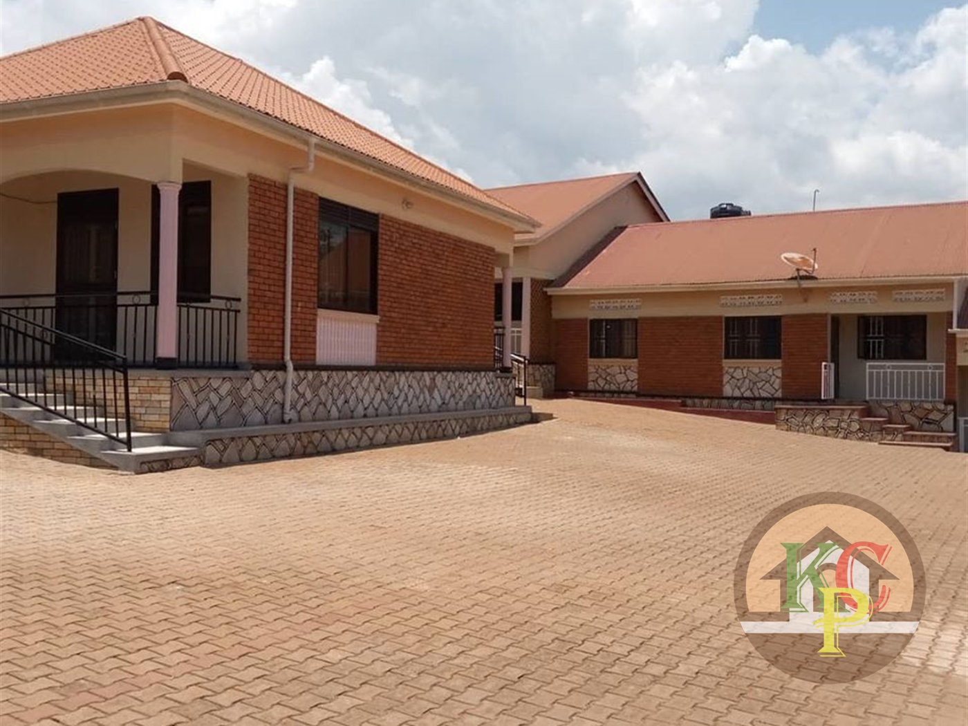 Semi Detached for rent in Kisaasi Kampala