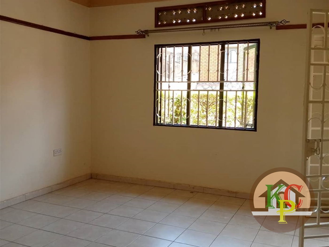 Semi Detached for rent in Kisaasi Kampala