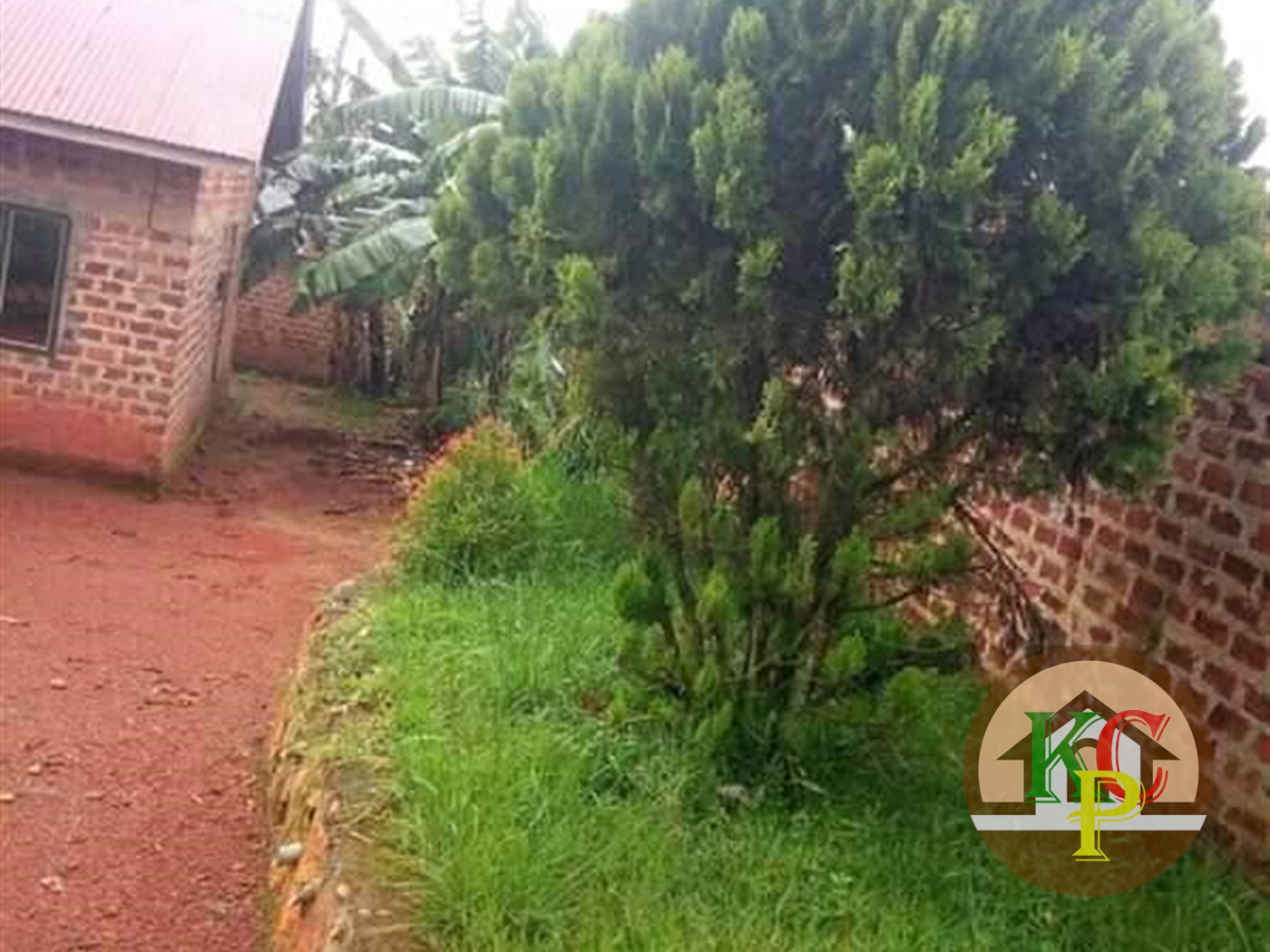 Shell House for sale in Kasangati Wakiso