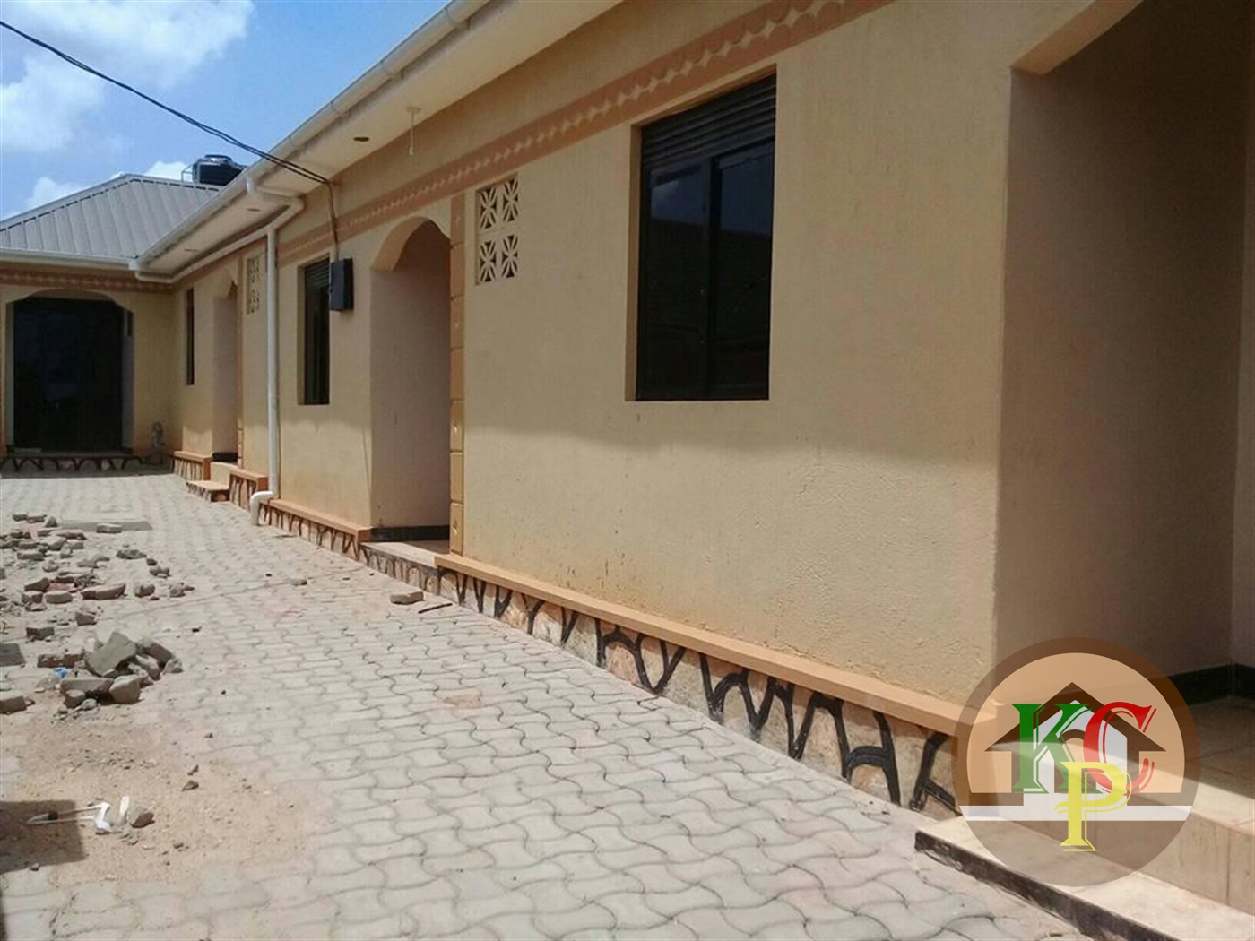 Semi Detached for rent in Mpererwe Kampala