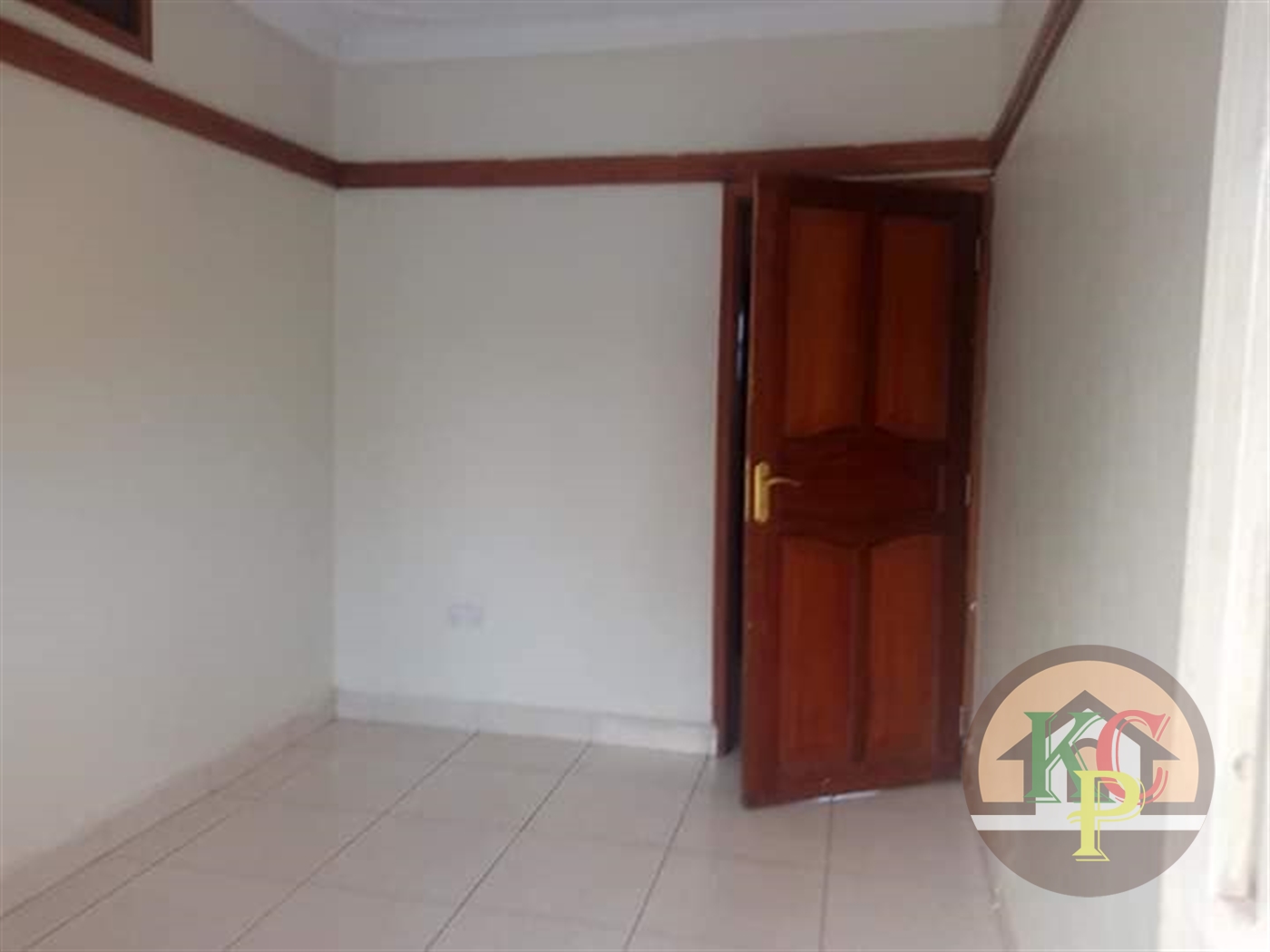 Semi Detached for rent in Kisaasi Kampala