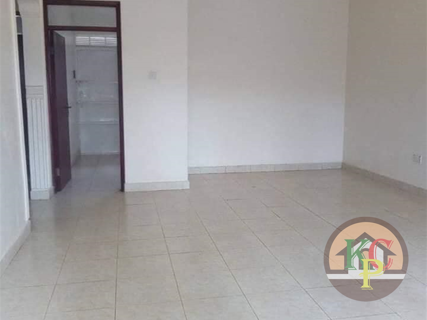 Semi Detached for rent in Buwaate Kampala