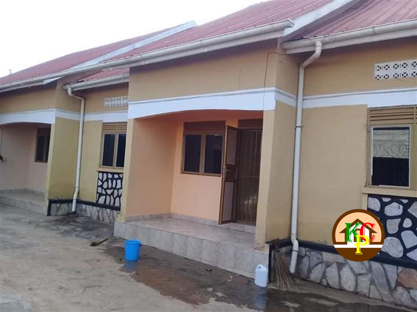 Semi Detached for rent in Mpererwe Kampala