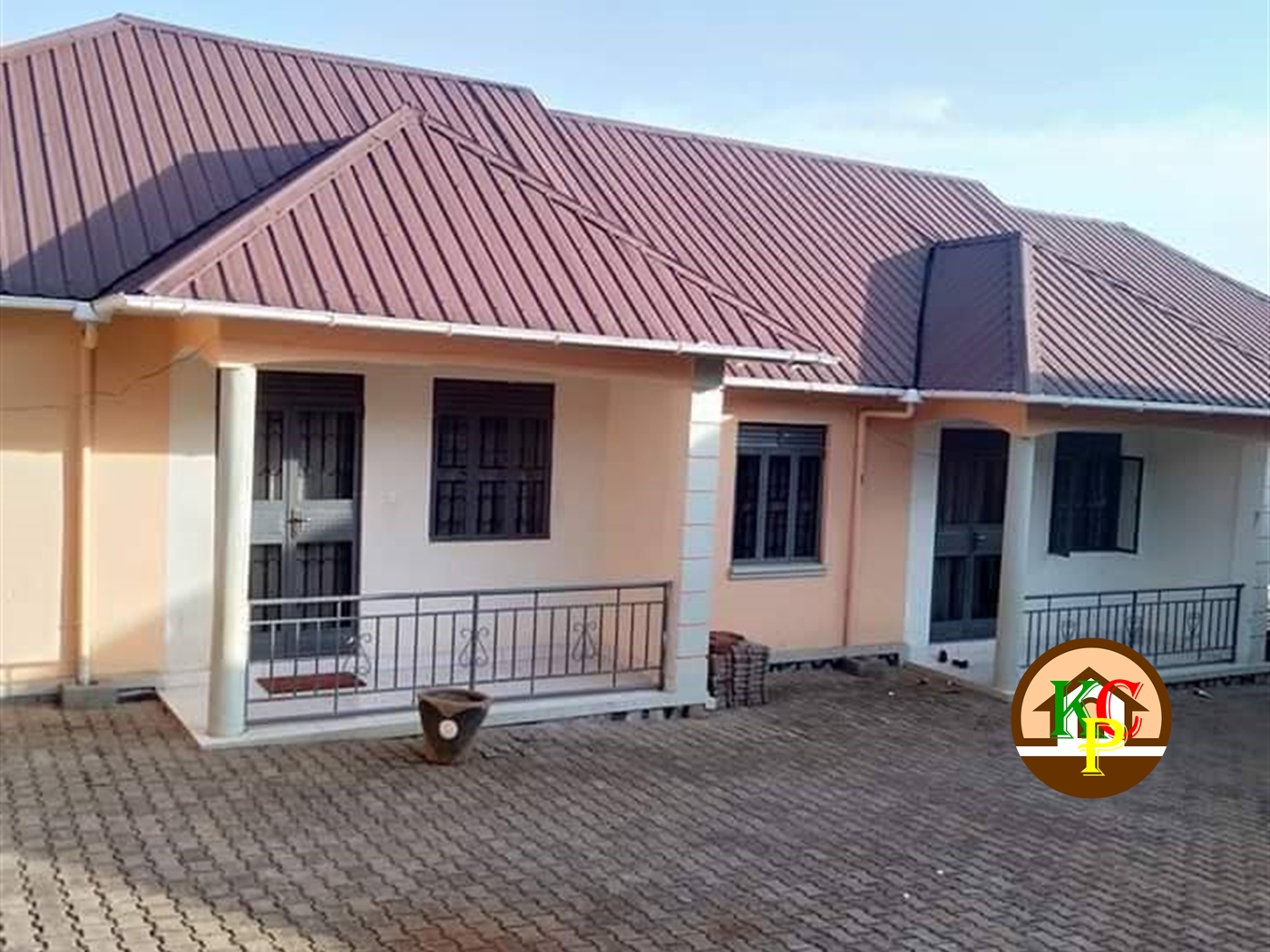 Semi Detached for sale in Kitende Wakiso