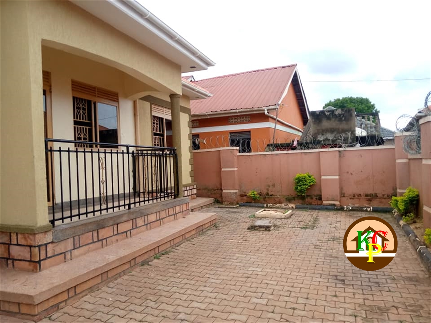 Semi Detached for rent in Buziga Kampala