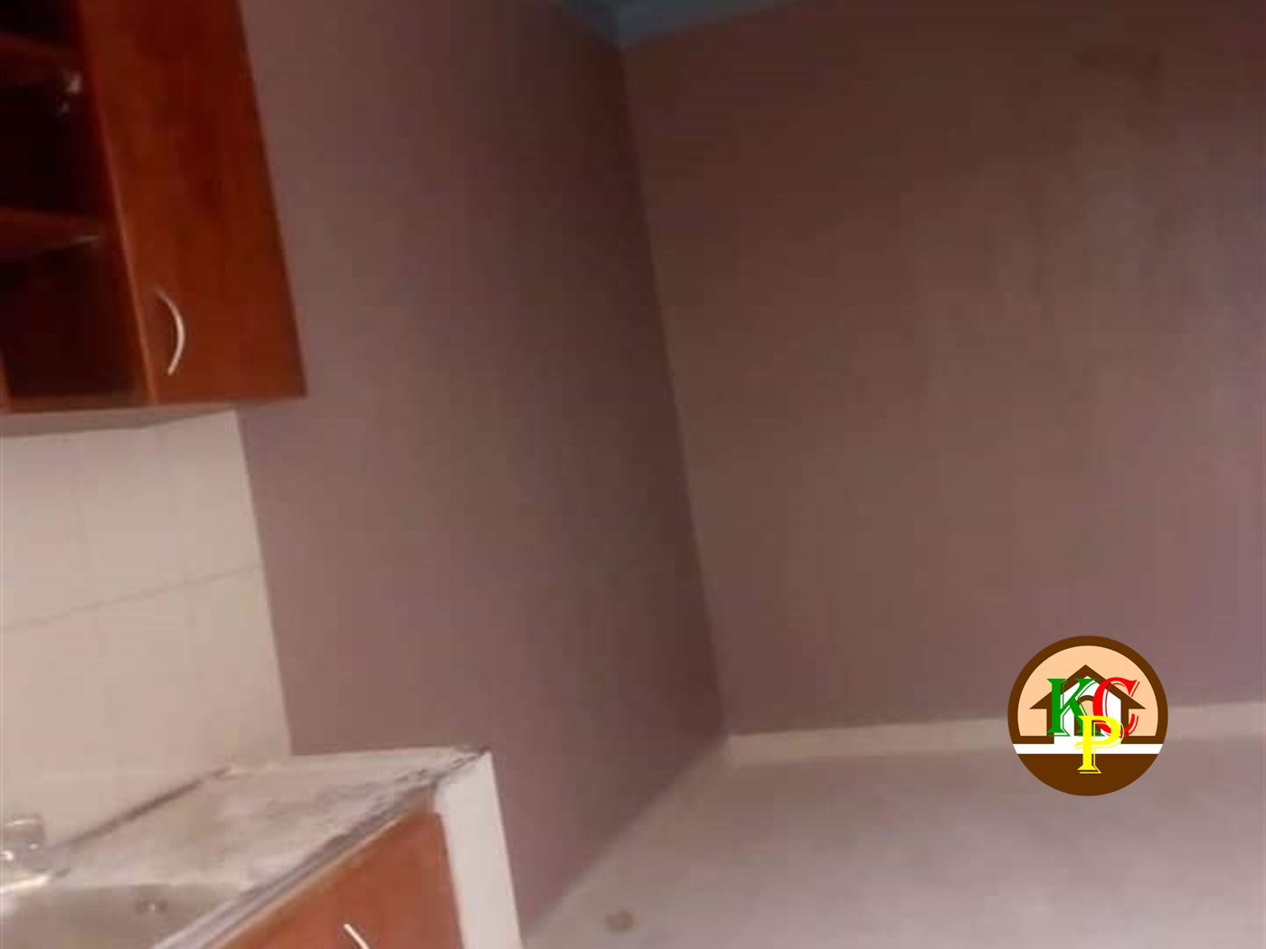 Studio for rent in Kiwaatule Kampala