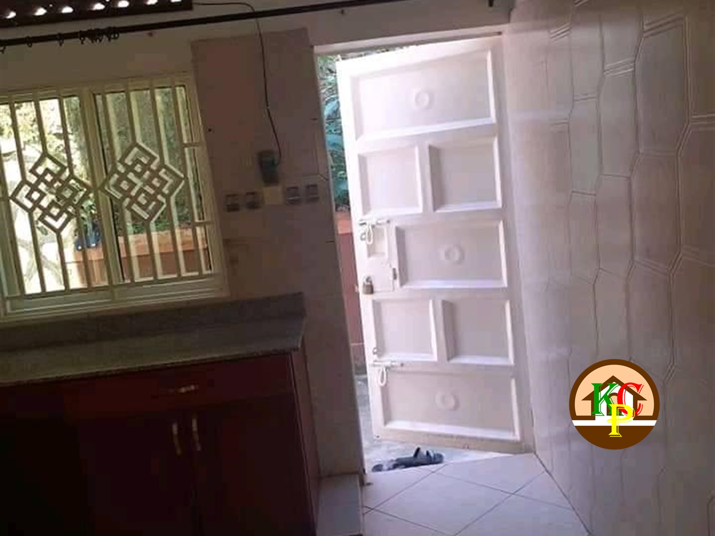 Mansion for rent in Konge Kampala