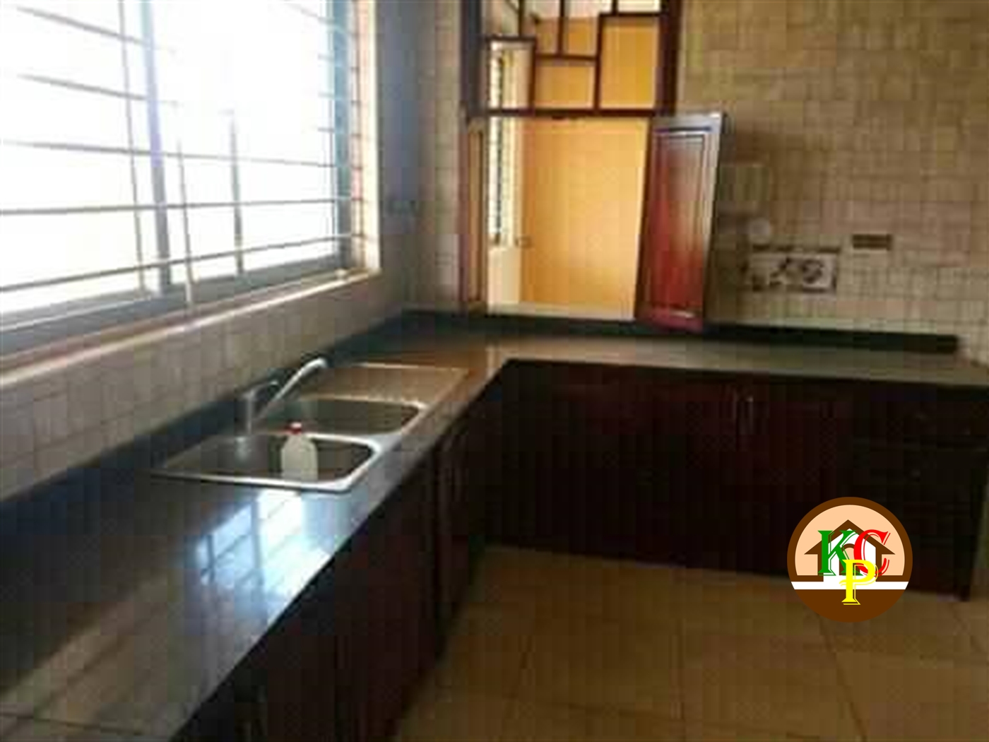 Apartment for rent in Mutungo Kampala