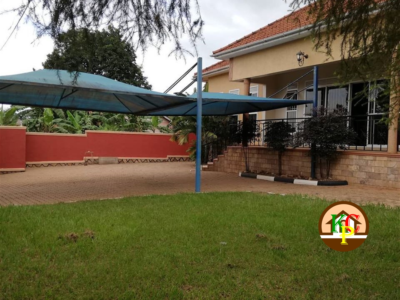 Bungalow for rent in Kira Wakiso