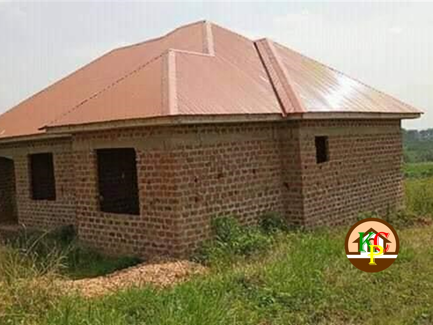 Shell House for sale in Busiika Wakiso