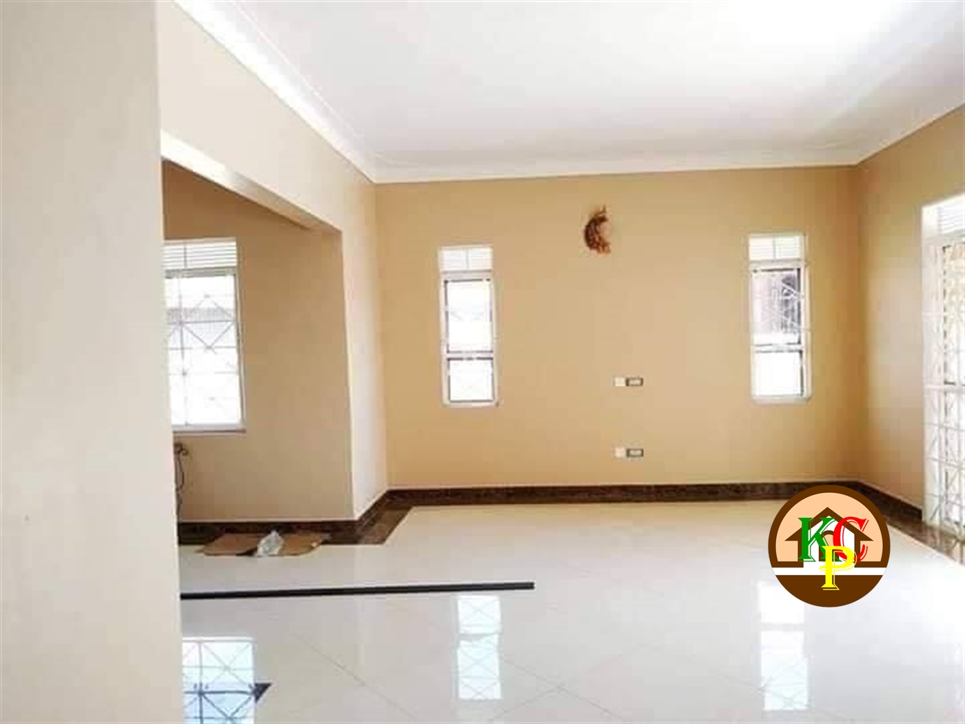 Mansion for sale in Gayaza Wakiso