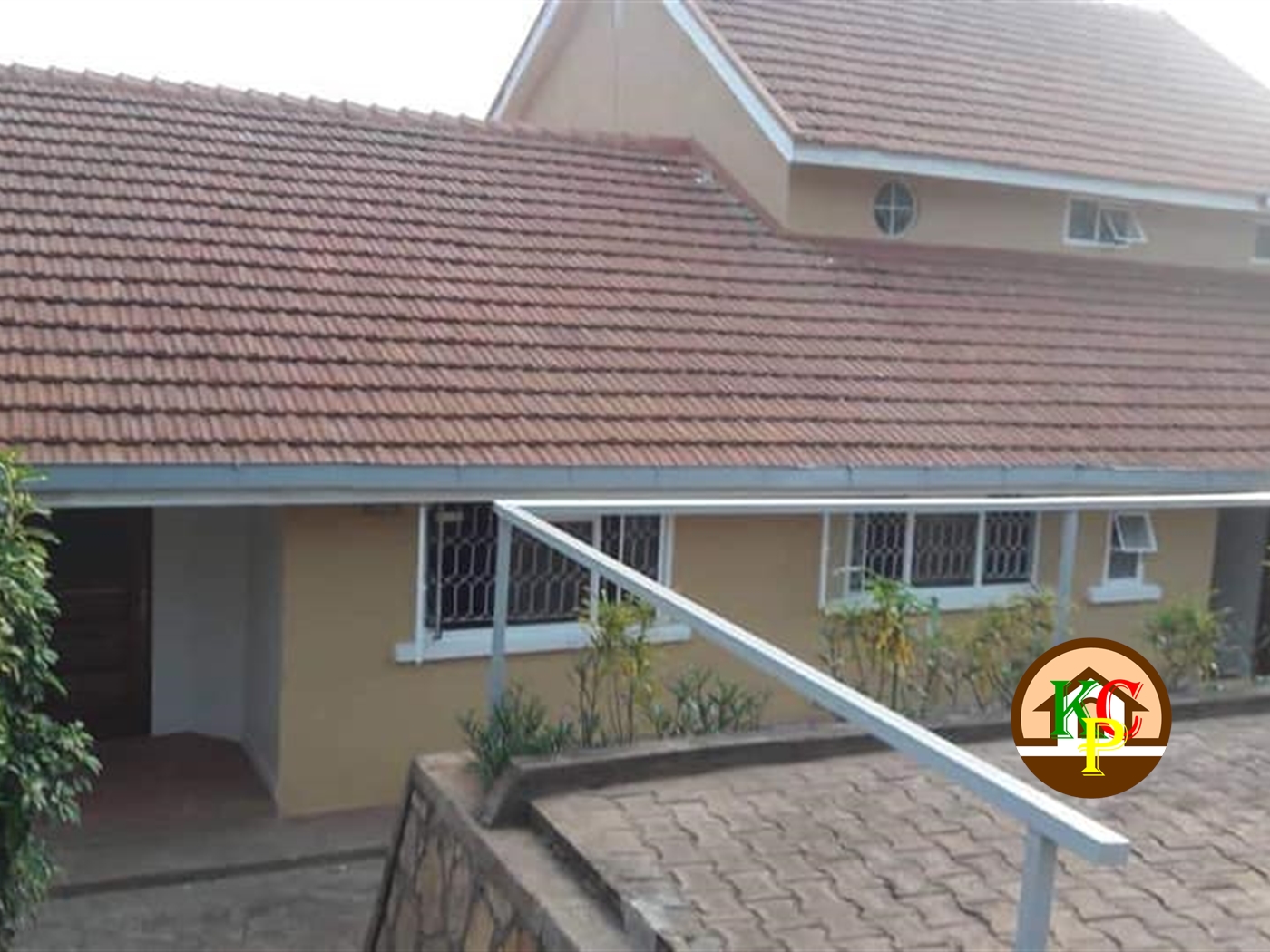 Mansion for sale in Kisaasi Kampala