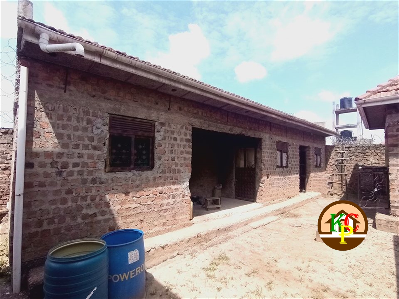 Shell House for sale in Seguku Wakiso