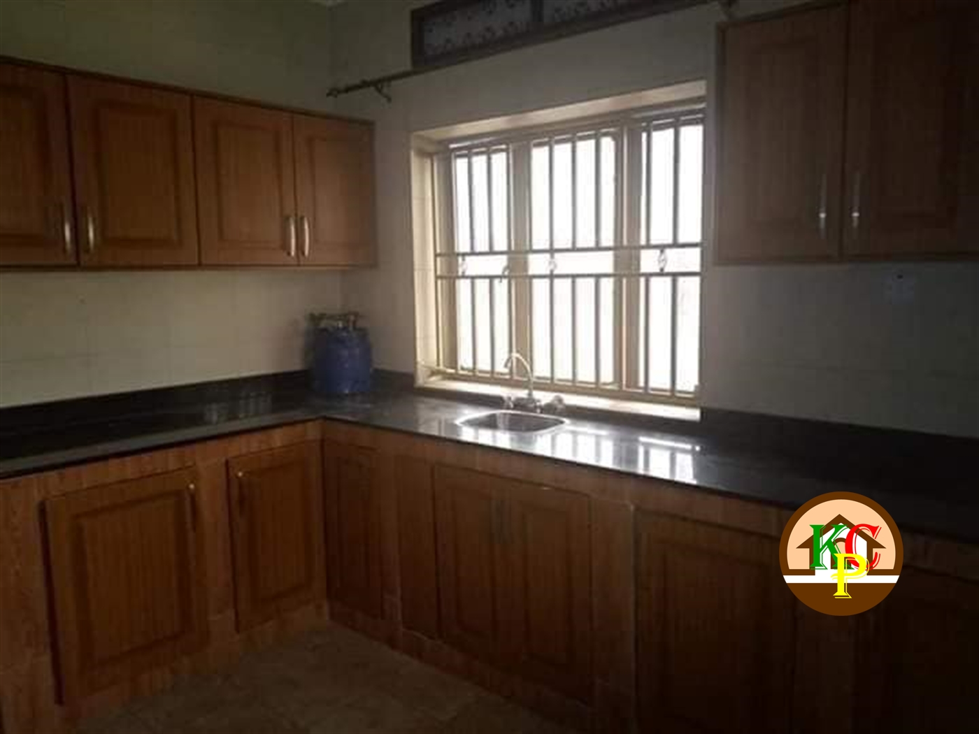 Mansion for rent in Mbalwa Wakiso