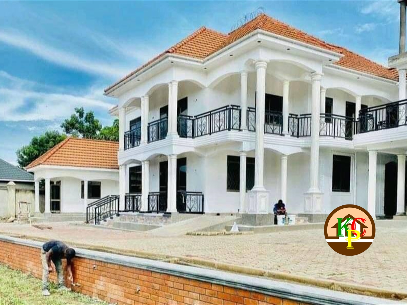 Mansion for sale in Nasuuti Mukono