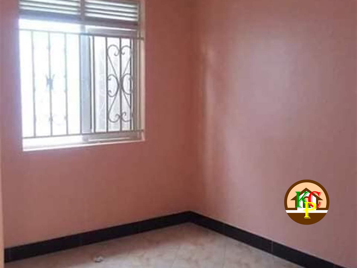 Semi Detached for rent in Mpererwe Kampala