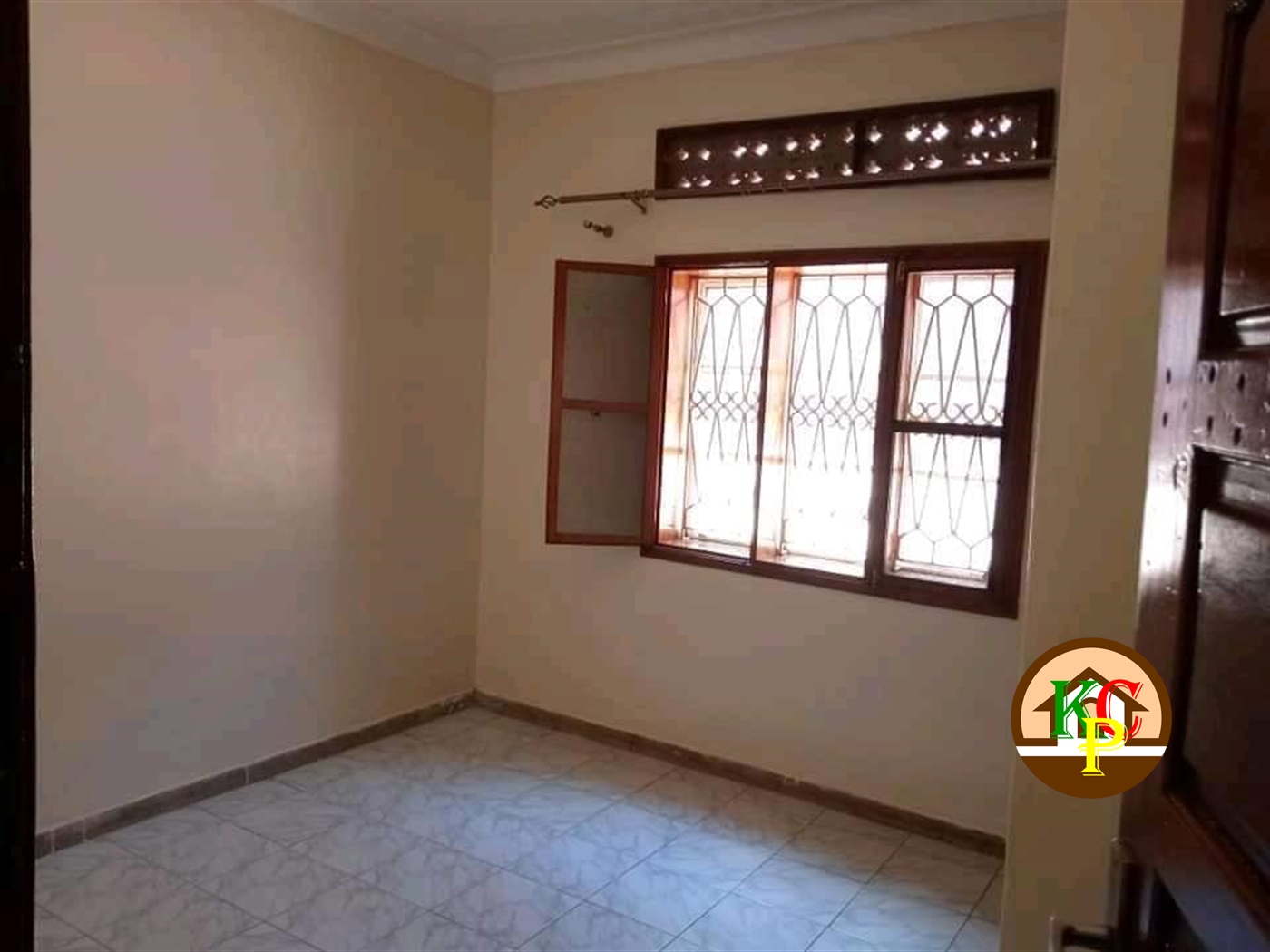 Bungalow for rent in Bukoto Kampala