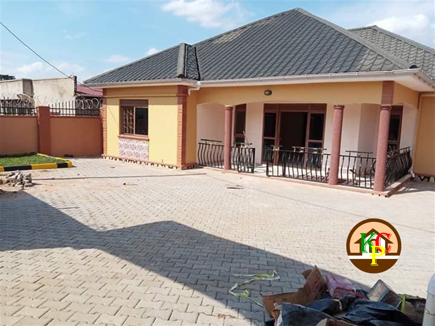 Bungalow for rent in Kyaliwajjala Wakiso