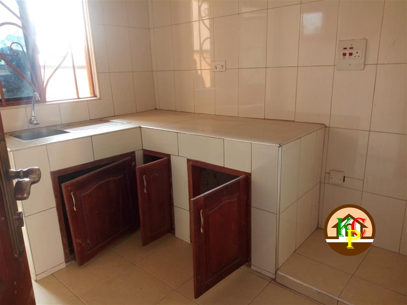 Semi Detached for rent in Kyaliwajjala Wakiso