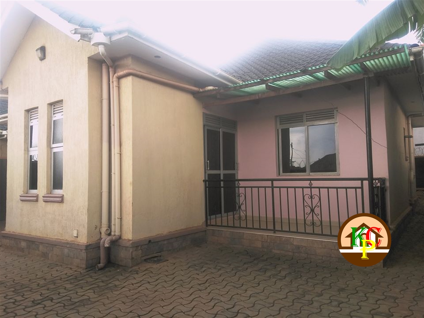 Bungalow for rent in Kira Wakiso