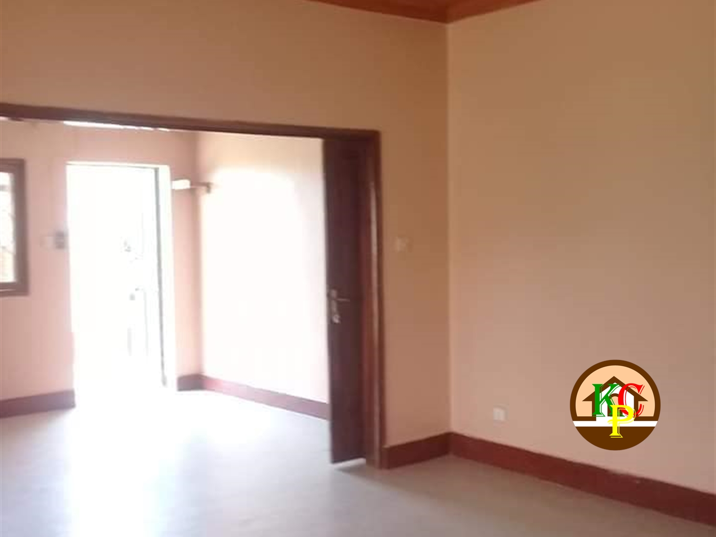 Bungalow for rent in Kanyanya Kampala