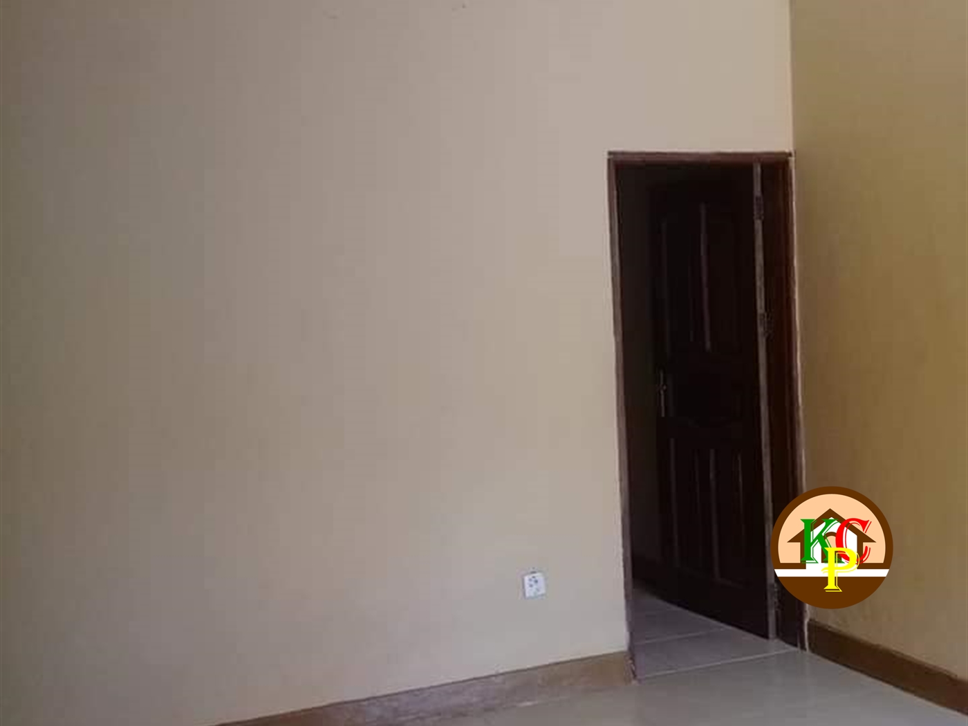 Semi Detached for rent in Najjera Kampala