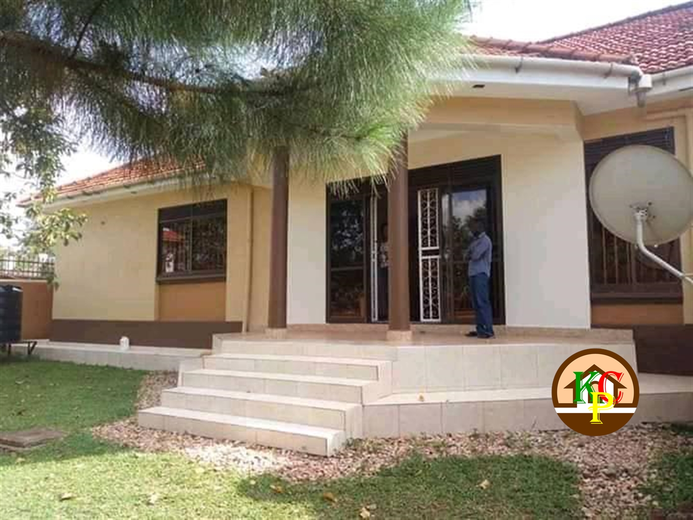 Bungalow for rent in Kyaliwajjala Wakiso