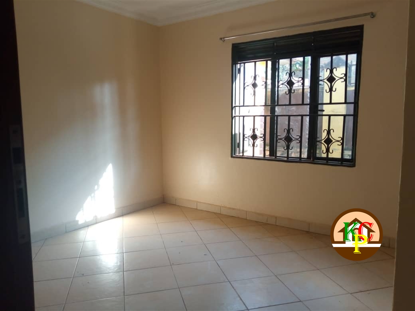 Semi Detached for rent in Wantoni Mukono