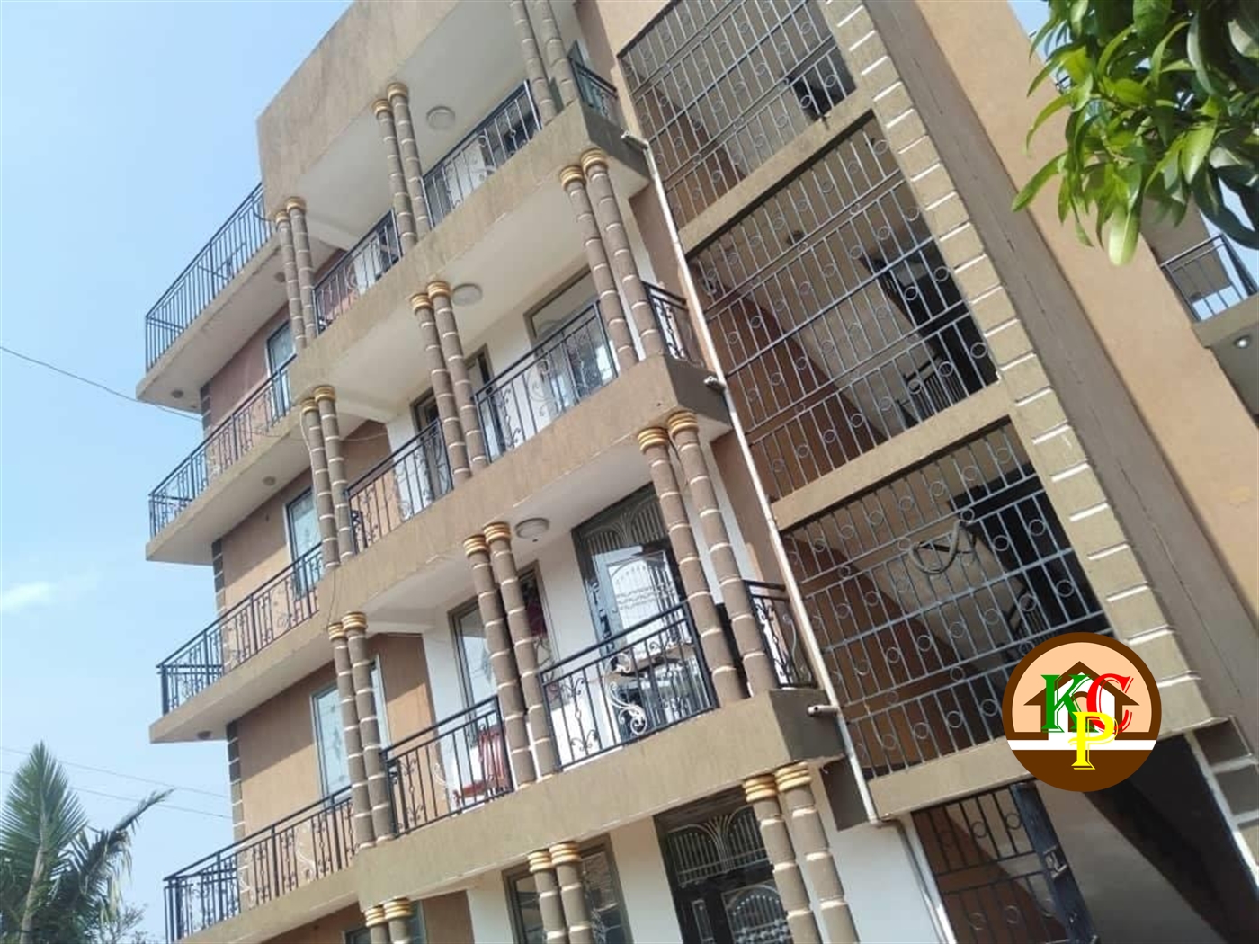 Apartment for sale in Kabowa Kampala