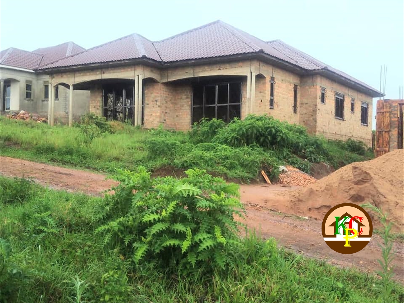 Shell House for sale in Buwaate Wakiso