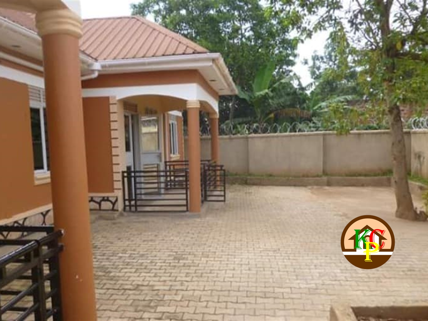 Semi Detached for rent in Mbalwa Wakiso