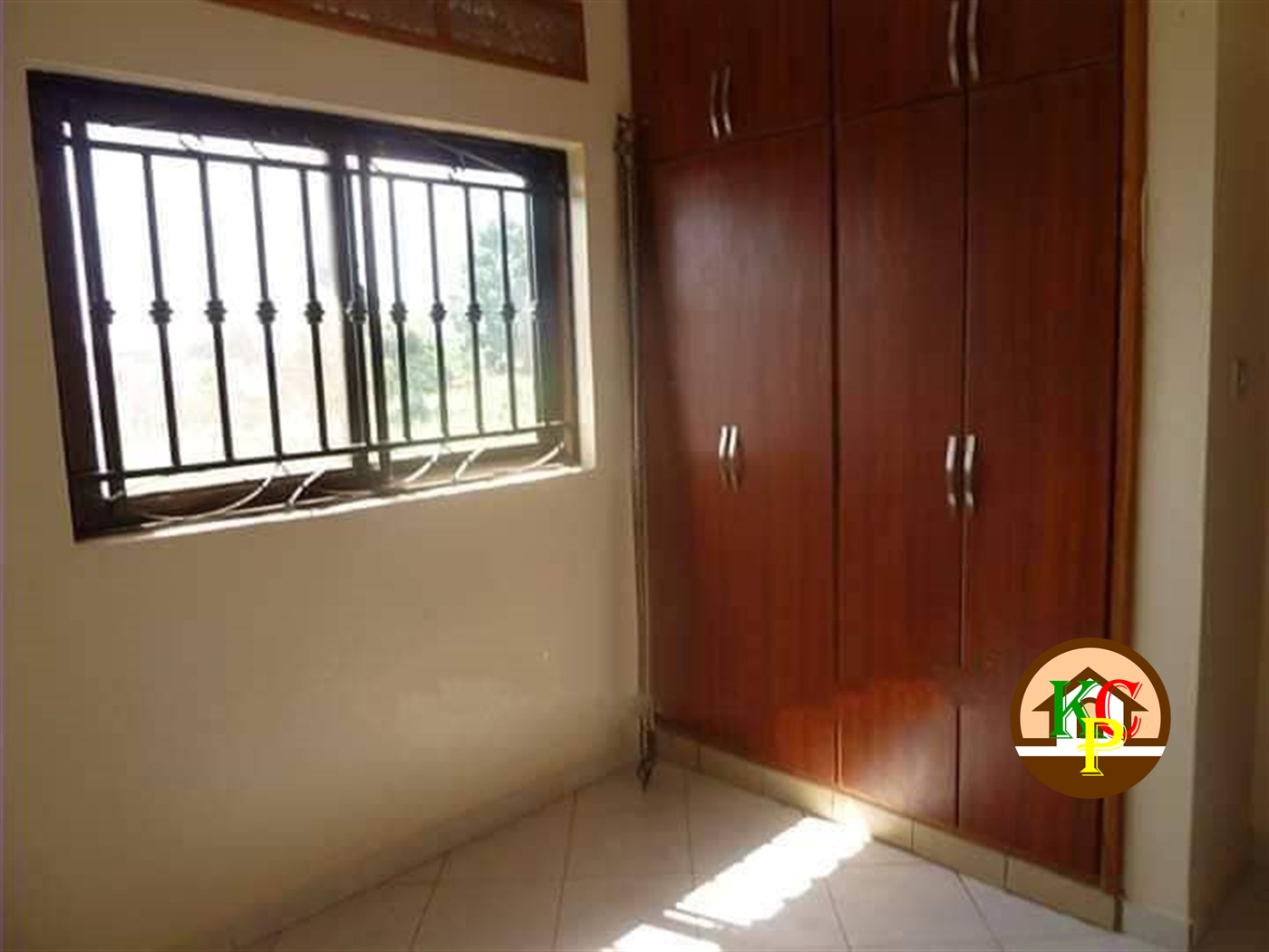 Mansion for rent in Bweyogerere Wakiso