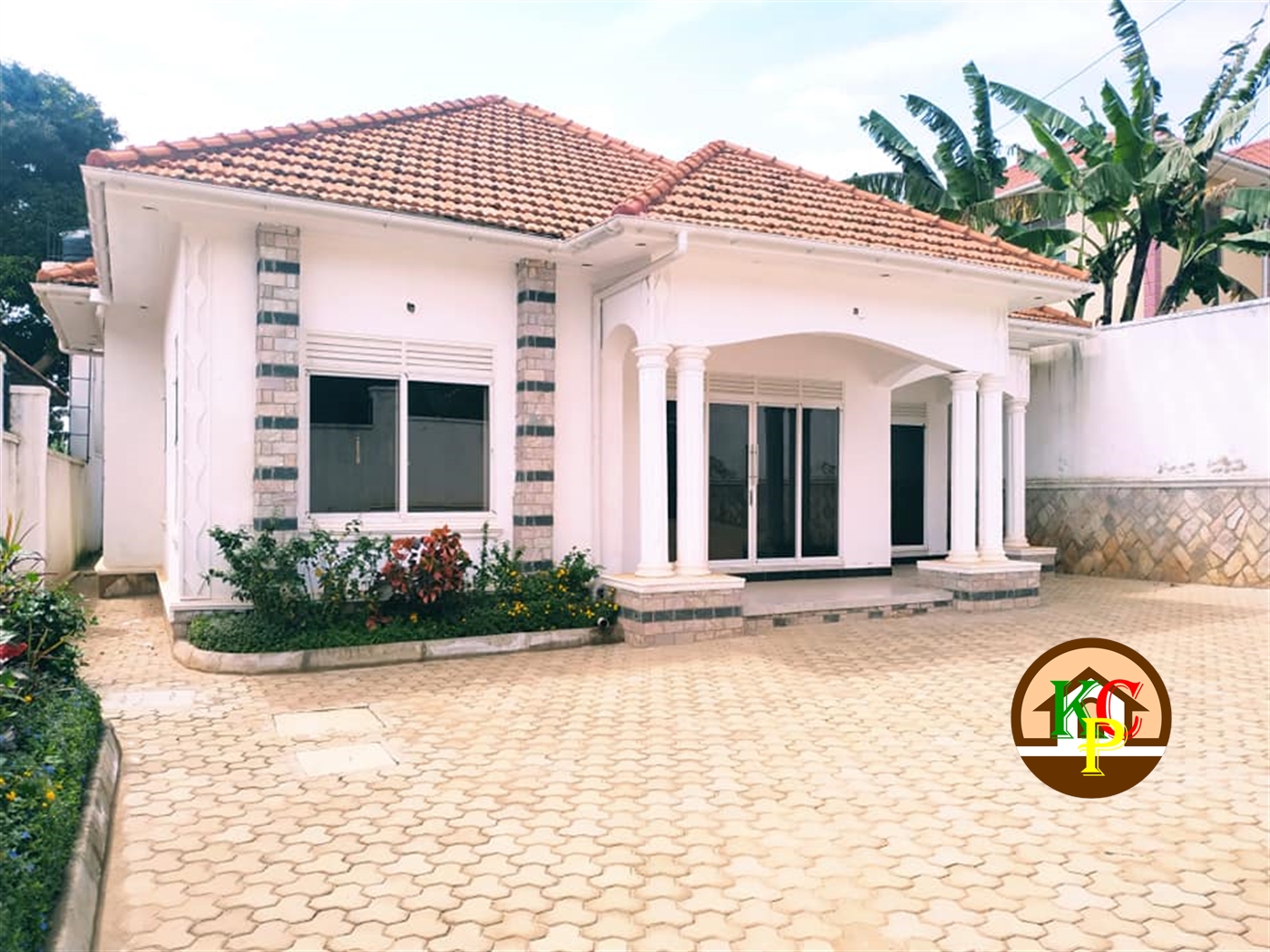 Bungalow for sale in Kira Wakiso