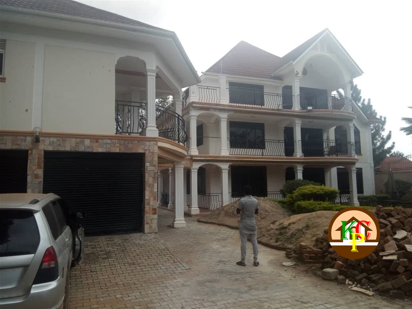 Mansion for sale in Bbunga Kampala