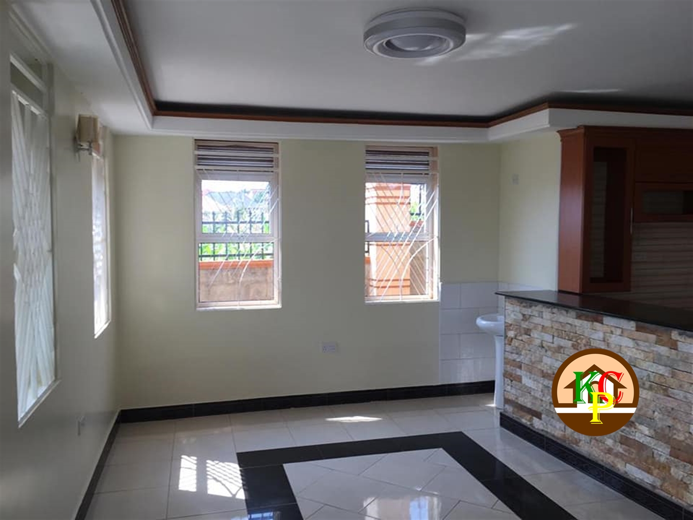 Mansion for sale in Bwebajja Wakiso