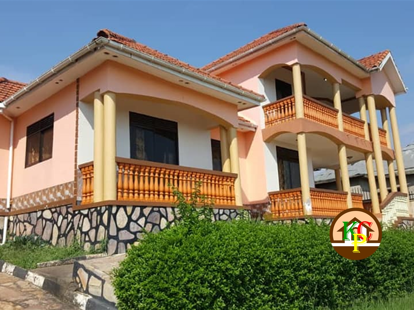 Mansion for sale in Bwebajja Wakiso