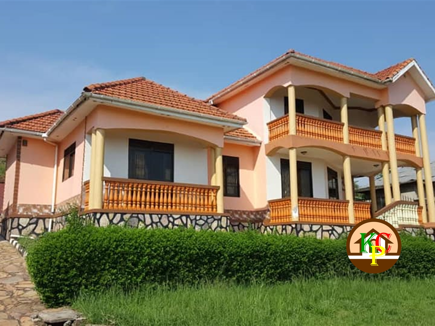 Mansion for sale in Bwebajja Wakiso