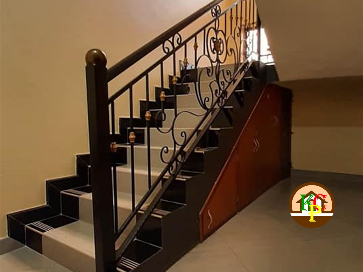 Mansion for sale in Kigo Wakiso