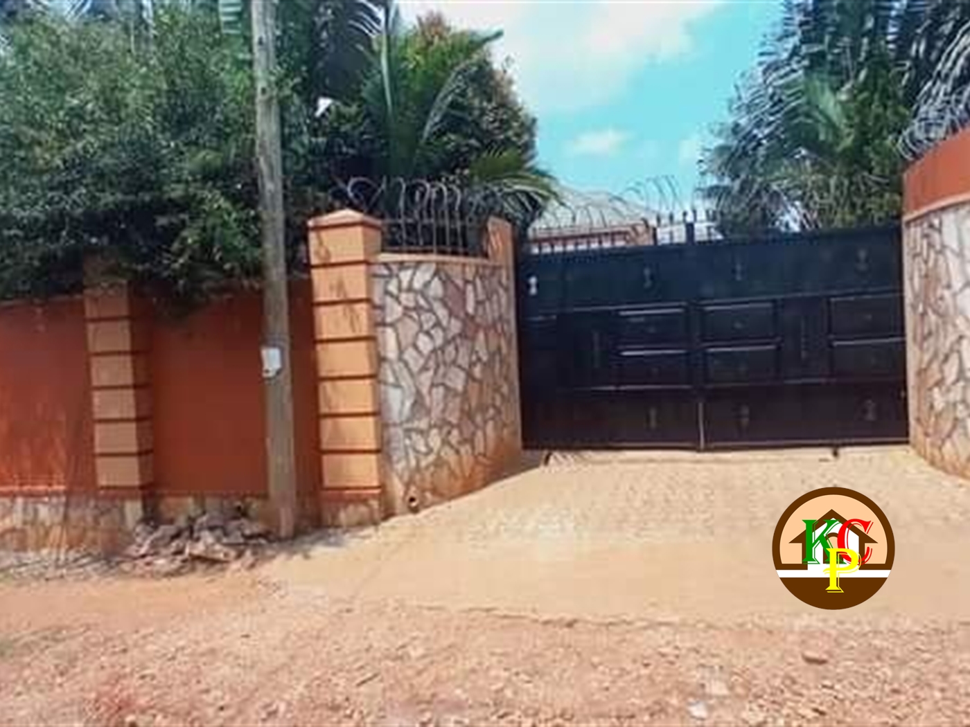 Bungalow for sale in Kira Wakiso