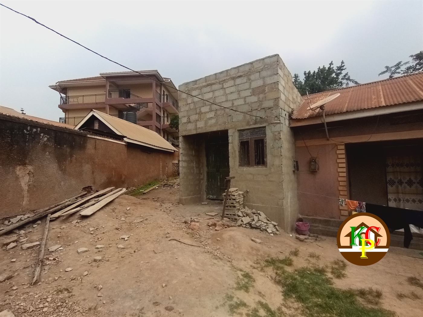 Bungalow for sale in Mbalwa Wakiso